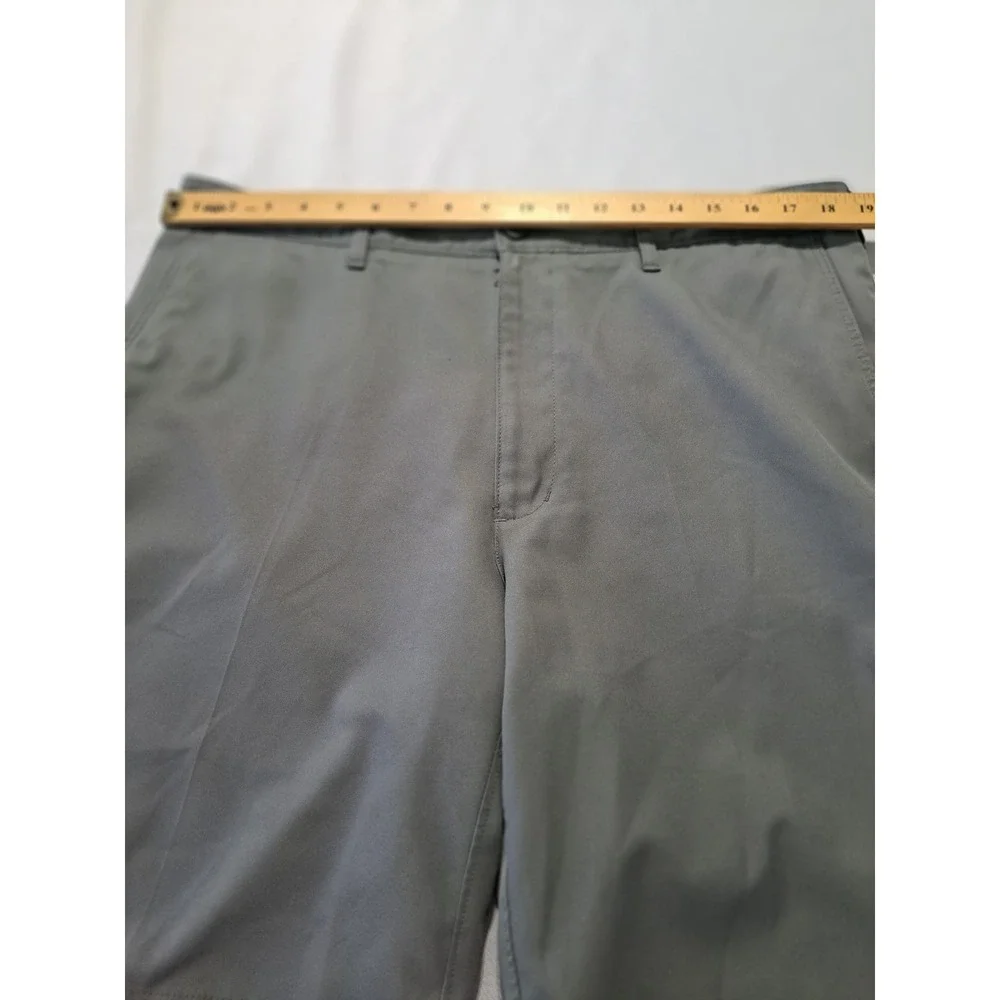 PGA Tour Mens Gray Flat Front Golf Shorts Performance Activewear Size 36